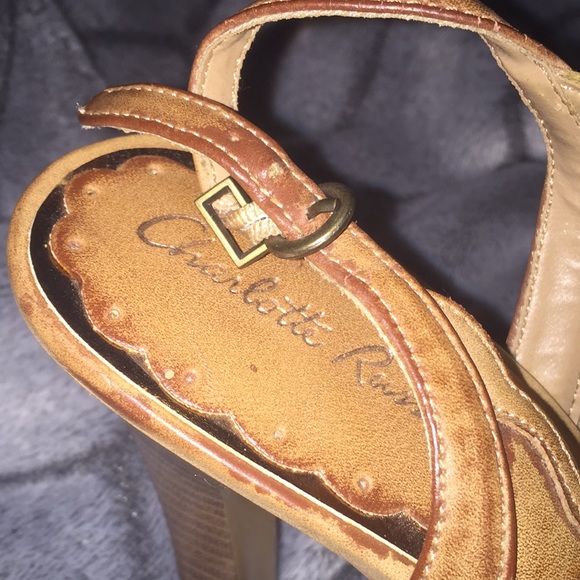 Charlotte Russe Tan distressed peep toe platform - Picture 8 of 11